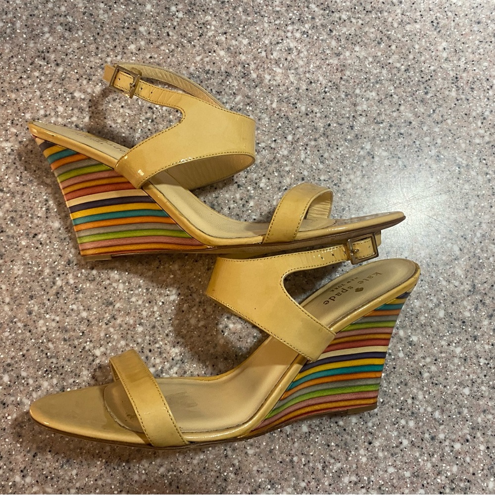 Kate Spade Clume Beige Patent Rainbow Wedges
